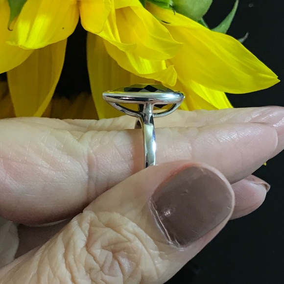 Teardrop Black CZ Sterling Silver Ring - Picture 4 of 5